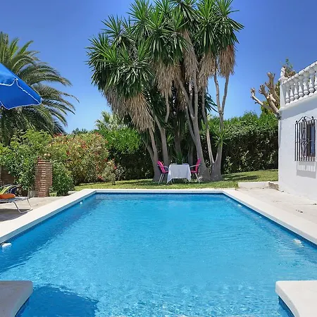 Victoria Poolside * Manilva